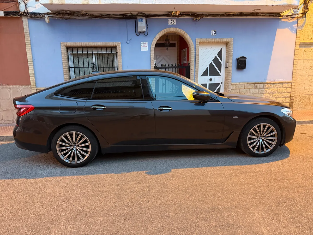 Photo of the BMW 640i GT