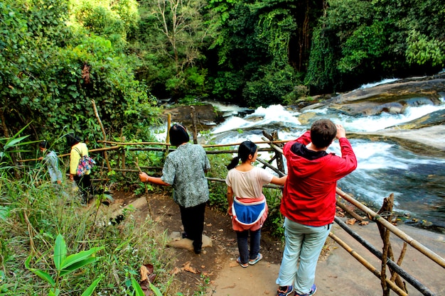 Touristische Gruppe auf Paraguay-Reise.