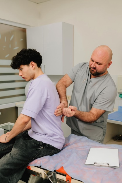 Evaluación postural para prevención de lesiones.