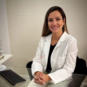 DR. CLARA MARTINEZ